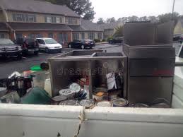 Best Estate Cleanout  in North Kingsville, OH